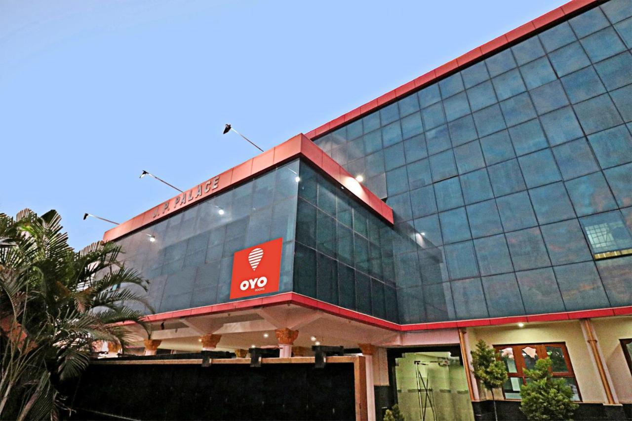 Oyo J P Palace Otel Dod Ballāpur Dış mekan fotoğraf