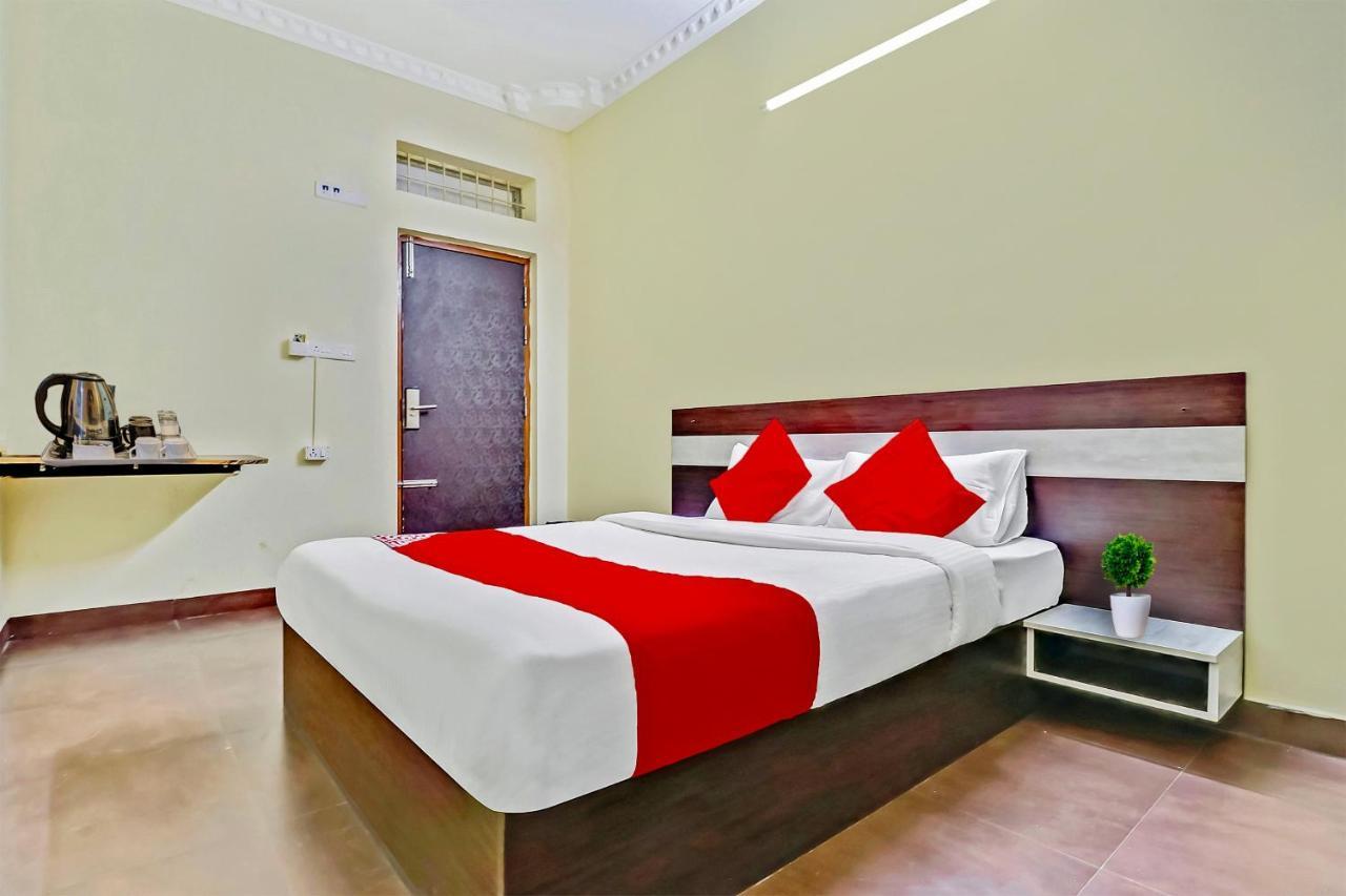 Oyo J P Palace Otel Dod Ballāpur Dış mekan fotoğraf