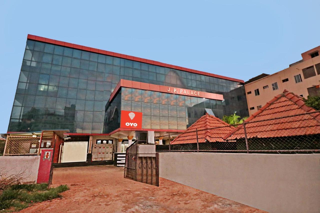 Oyo J P Palace Otel Dod Ballāpur Dış mekan fotoğraf