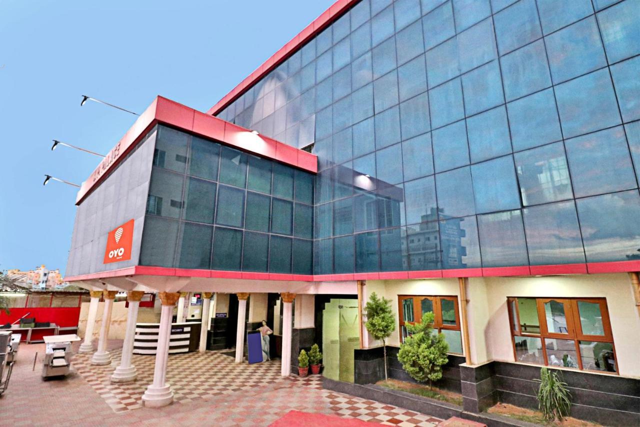 Oyo J P Palace Otel Dod Ballāpur Dış mekan fotoğraf